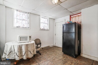 392 E Queen St, Chambersburg, PA 17201 - photo 7