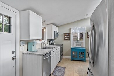 155 Off Pond St, Dunstable, MA 01827 - photo 4