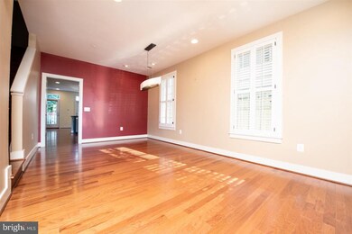 836 N Columbus St, Alexandria, VA 22314 - photo 4