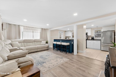 10 Caroline St, Queensbury, NY 12804 - photo 4