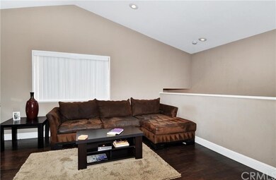 Vaulted ceilings, recessed lighting.