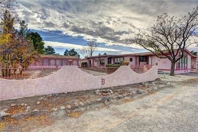 Exterior, Street View