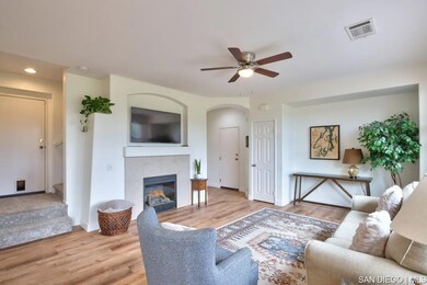 31112 Strawberry Tree Ln unit 10, Temecula, CA 92592 - photo 4