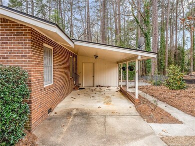 248 Westwood Dr, Fayetteville, NC 28303 - photo 6