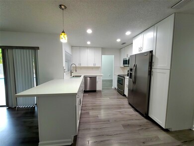 4813 SW 118th Terrace, Cooper City, FL 33330 - photo 4