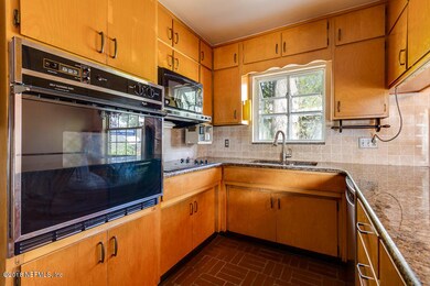 3538 Edgewater Dr, Jacksonville, FL 32210 - photo 6