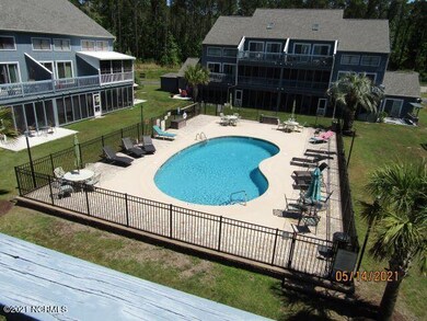 20 Boundaryline Dr NW Unit H common area