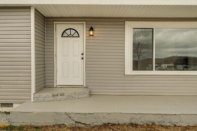304 W 2nd St, Miller, MO 65707 - photo 4
