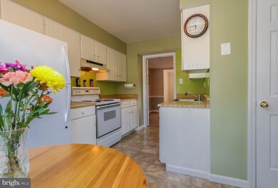 1294 Masters Dr, Arnold, MD 21012 - photo 3