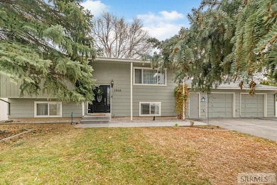 2920 N 45th E, Idaho Falls, ID 83401 - photo 3