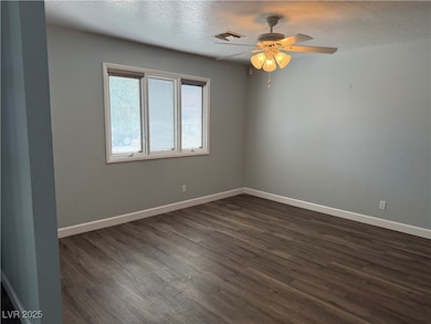 3156 Swallow Ln, Las Vegas, NV 89121 - photo 6