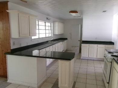 123 Clyde Meitzler Rd, Picayune, MS 39466 - photo 5