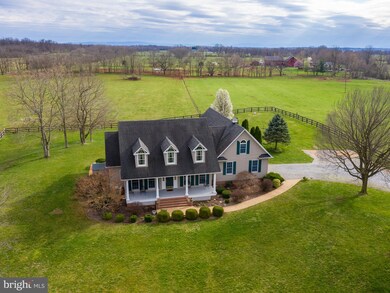 471 Longmarsh Rd, Berryville, VA 22611 - photo 3