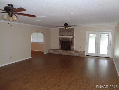 419 Carothers St, Copperas Cove, TX 76522 - photo 2