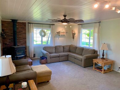 8548 Burgess Rd, Charlevoix, MI 49720 - photo 4