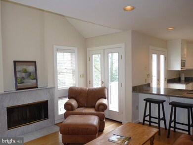 9001 Clifford Ave, Chevy Chase, MD 20815 - photo 5