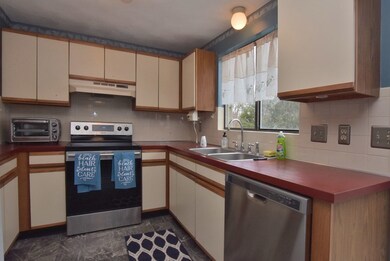 206 Pinewood Dr, Smithfield, RI 02917 - photo 6