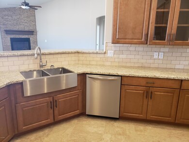2311 KITCHEN 3