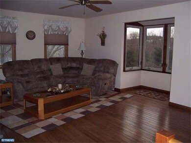 156 Washington Rd, Bechtelsville, PA 19505 - photo 5