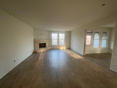 2119 Sugar Button Ln, Alvarado, TX 76009 - photo 6