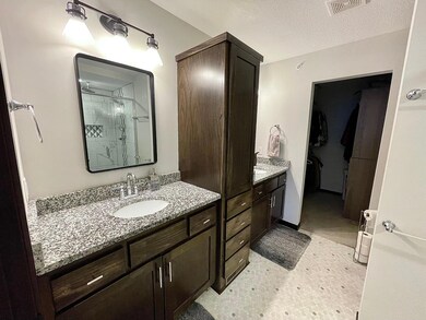 10259 3rd St NE unit D, Blaine, MN 55434 - photo 7