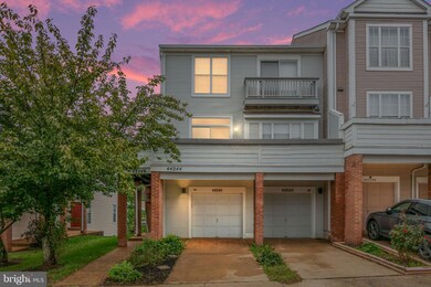 44246 Mossy Brook Square, Ashburn, VA 20147 - photo 2