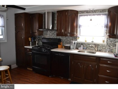 720 Tasker St, Ridley Park, PA 19078 - photo 5