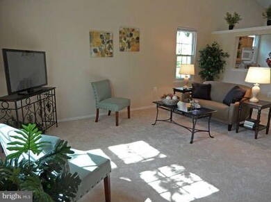 41 Neerwinder Ct, Germantown, MD 20874 - photo 4