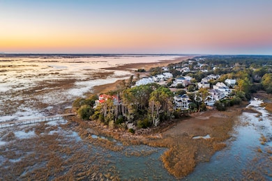 4875 Sound View Dr, Mount Pleasant, SC 29466 - photo 2