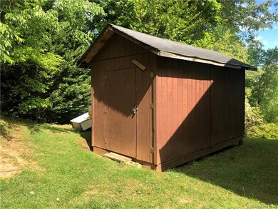 625 Southern Pines Place, Leicester, NC 28748 - photo 6