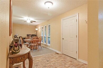 730 E Parks St, Prairie Grove, AR 72753 - photo 2