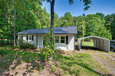 338 Sawyersville Rd, Asheboro, NC 27205 - photo 3