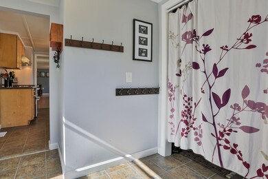 46 E Penacook Rd, Contoocook, NH 03229 - photo 4