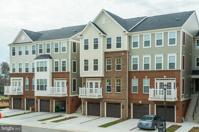 43395 Town Gate Square, Chantilly, VA 20152 - photo 3