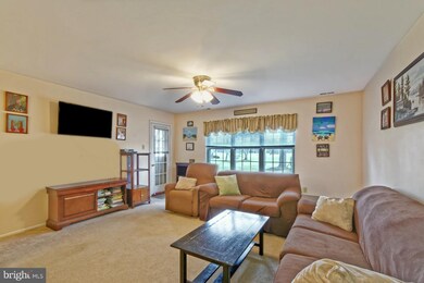 413 Paddock Ct unit 413, Sewell, NJ 08080 - photo 4
