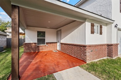 1009 N Barrett Ave, Denison, TX 75020 - photo 4