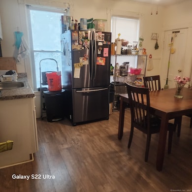 68 Edwin St unit 70, Bridgeport, CT 06607 - photo 6