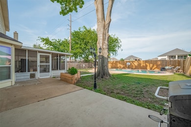 Huge concrete patio perfect for furniture and BBQ
