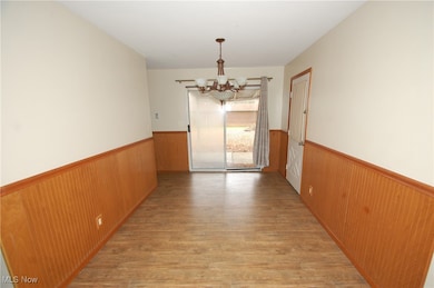 435 S Hillside Dr, Canfield, OH 44406 - photo 7