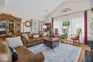106 Pickering Ln.