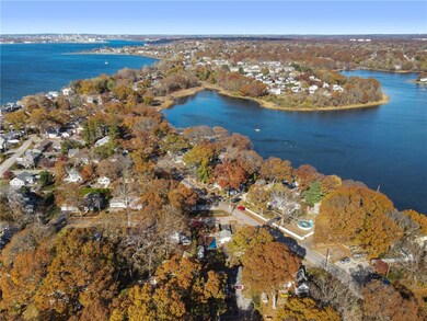 46 Channing Ave, Riverside, RI 02915 - photo 2