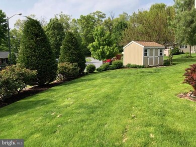 24 E Summit Dr, Stevens, PA 17578 - photo 3