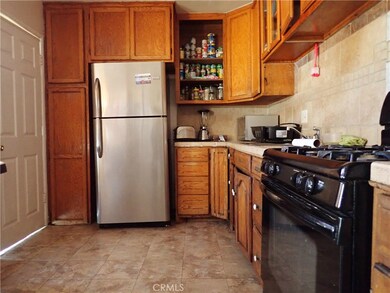 9775 Poplar Ave, Fontana, CA 92335 - photo 2