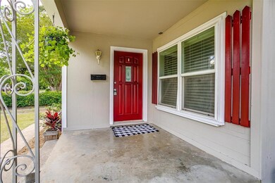 310 Turner St, Cleburne, TX 76033 - photo 7