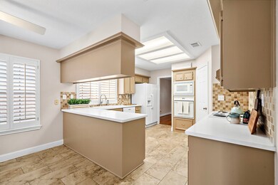 7510 River Garden Dr, Houston, TX 77095 - photo 3