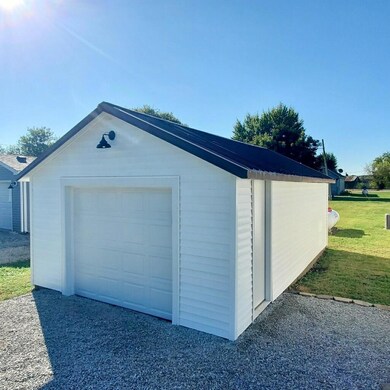 8181 E County Road 195 S, New Point, IN 47240 - photo 3