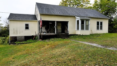 1370 79th Street Trail, Belle Plaine, IA 52208 - photo 3