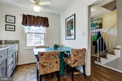 5912 Prince James Dr unit 75, Springfield, VA 22152 - photo 6