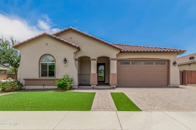 1149 W Beech Tree Ave, San Tan Valley, AZ 85140 - photo 2