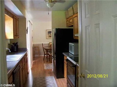Kitchen - Spotless and meticulous fully equipped k